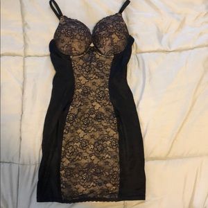 Lacey slip/bustier